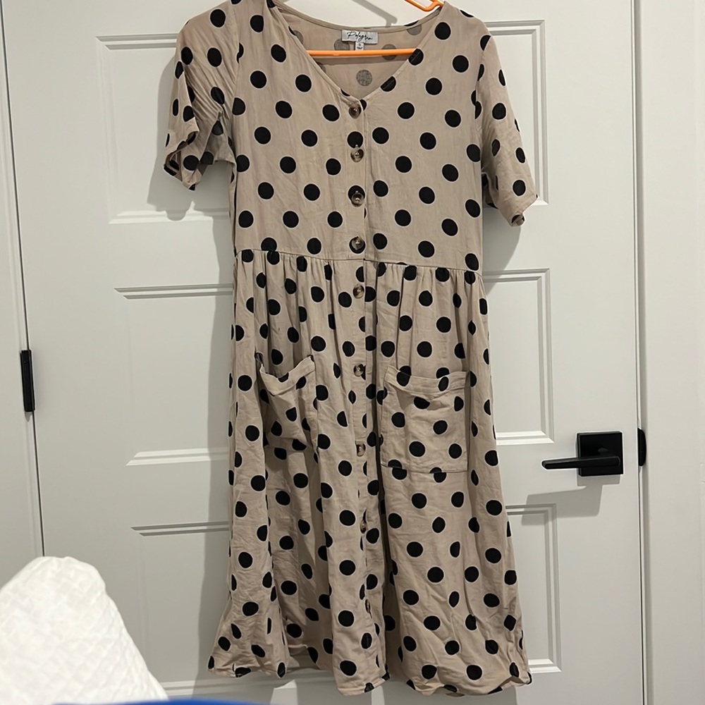 v neck dress
